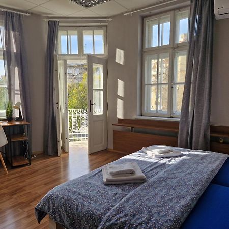 Lambo'S Corner Varna - Guest Rooms Екстериор снимка
