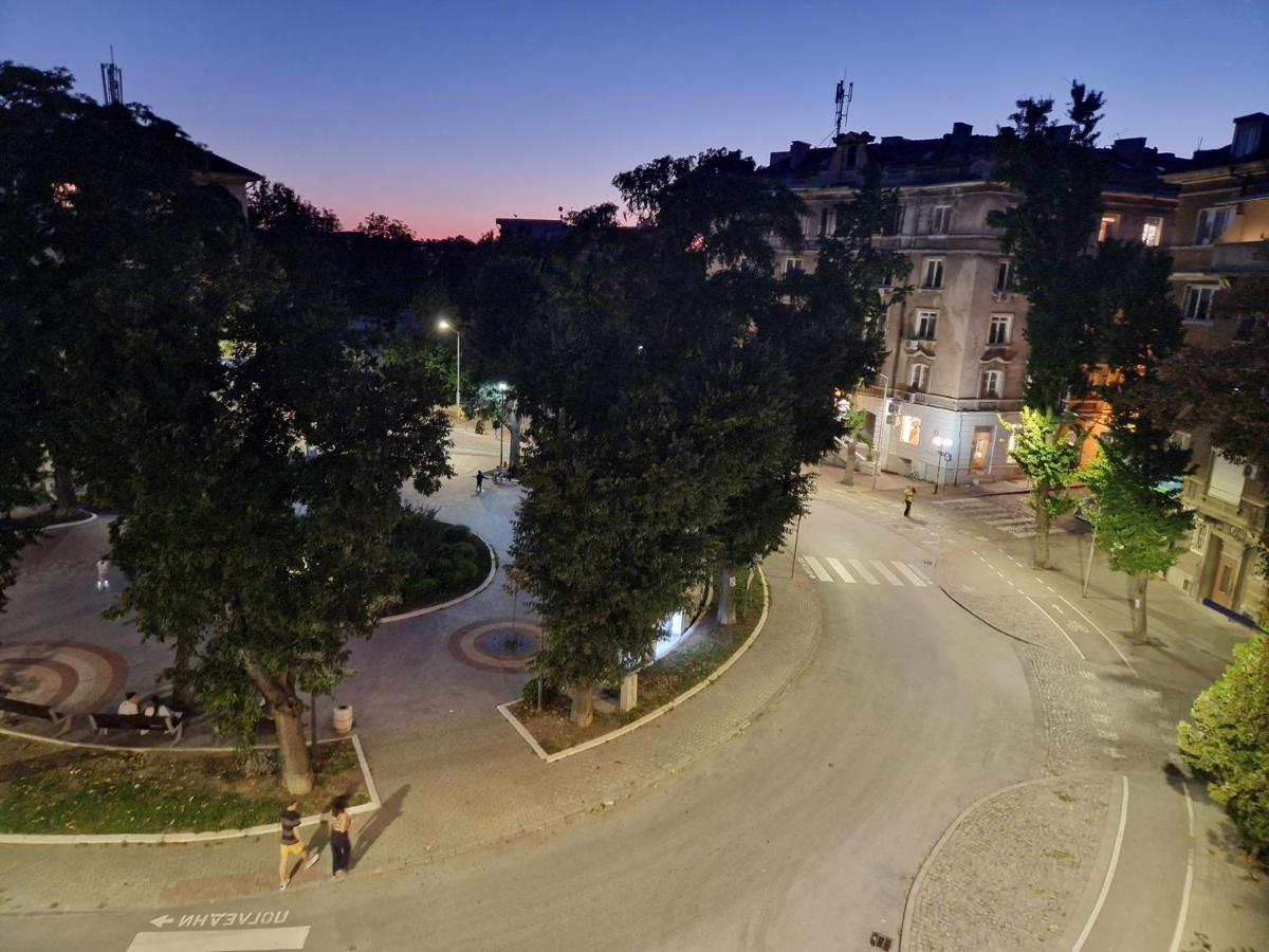 Lambo'S Corner Varna - Guest Rooms Екстериор снимка