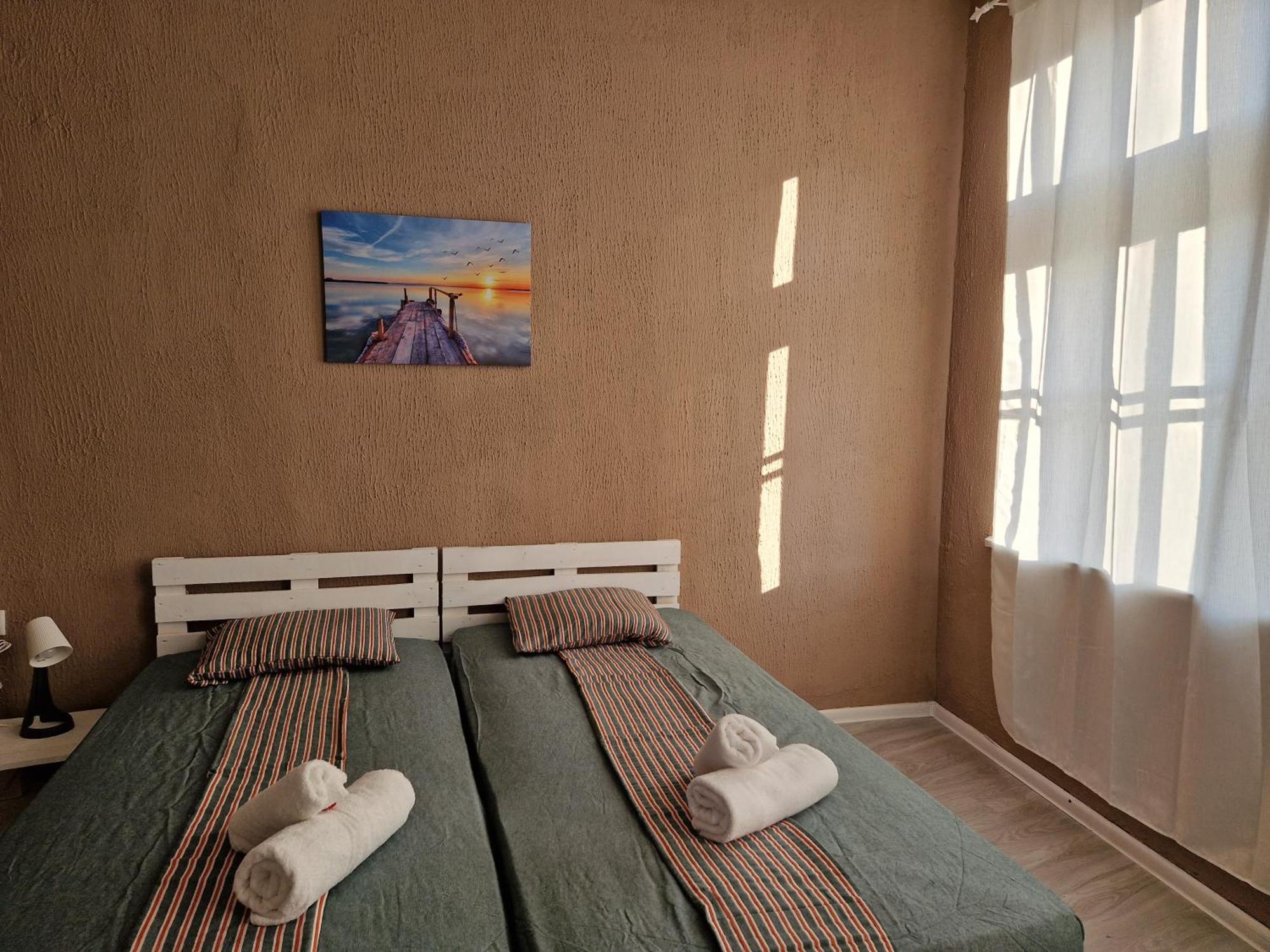 Lambo'S Corner Varna - Guest Rooms Екстериор снимка