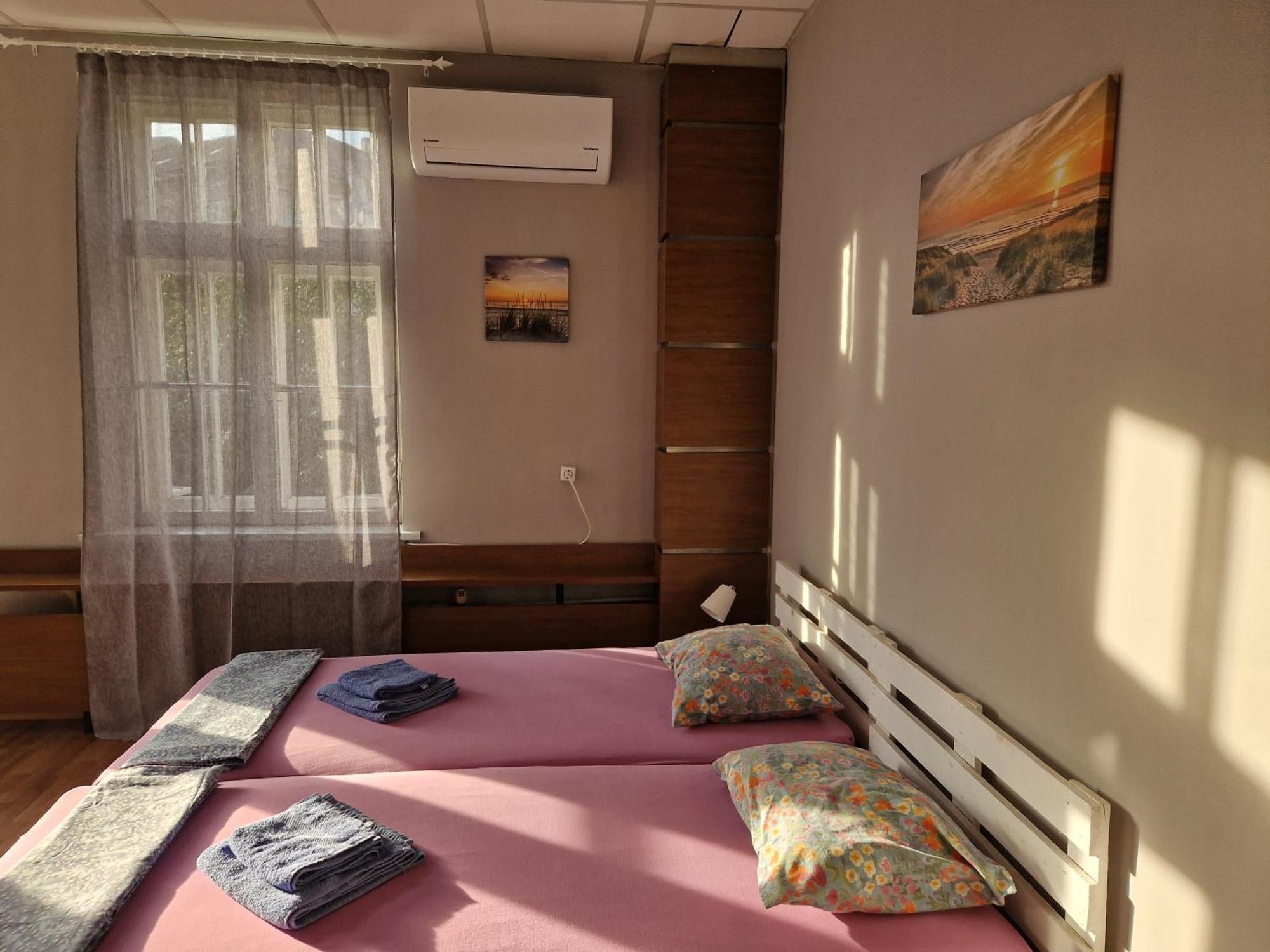 Lambo'S Corner Varna - Guest Rooms Екстериор снимка