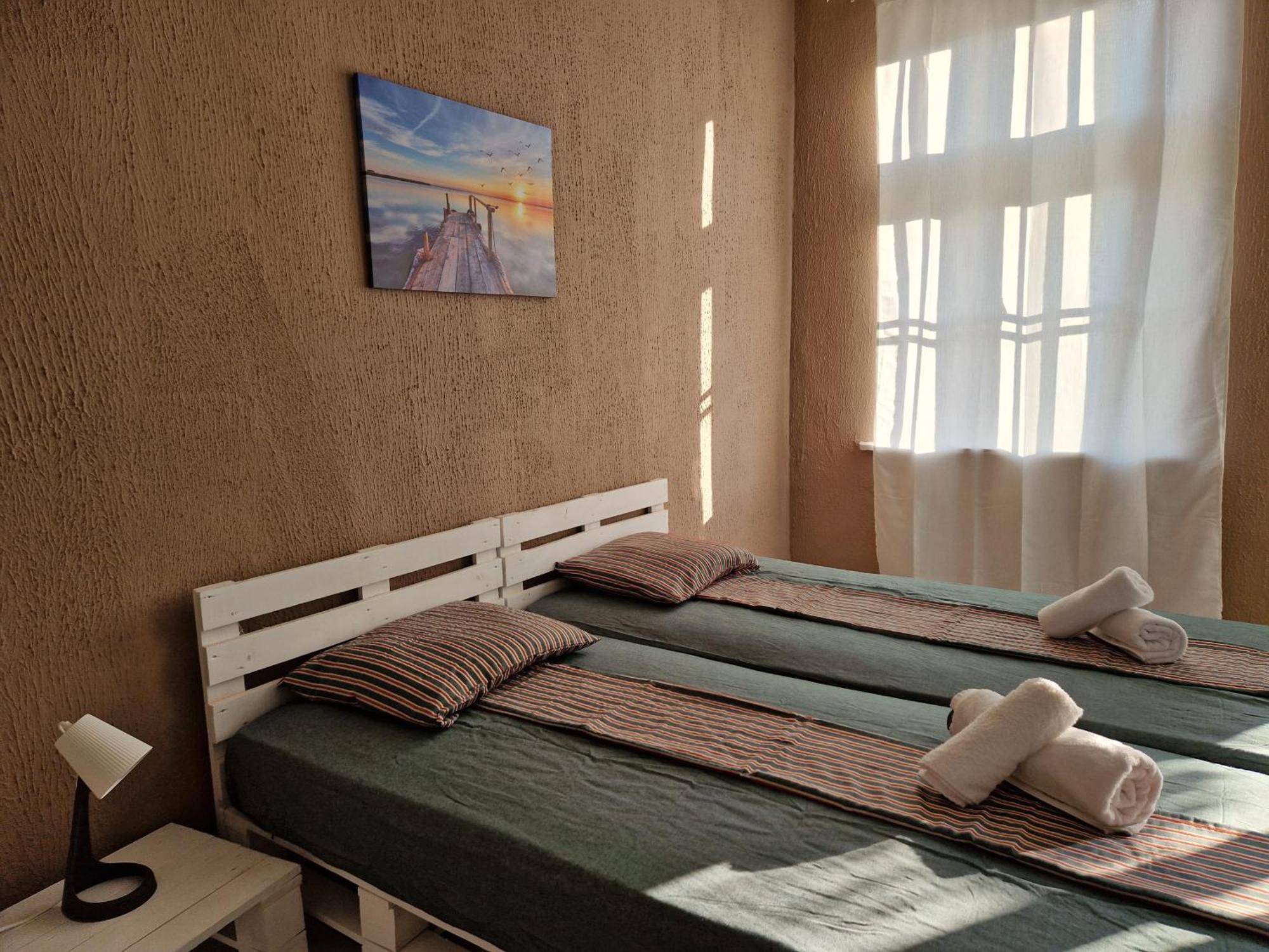 Lambo'S Corner Varna - Guest Rooms Екстериор снимка
