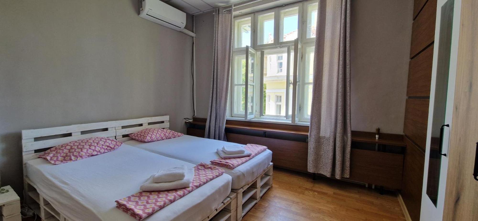 Lambo'S Corner Varna - Guest Rooms Екстериор снимка