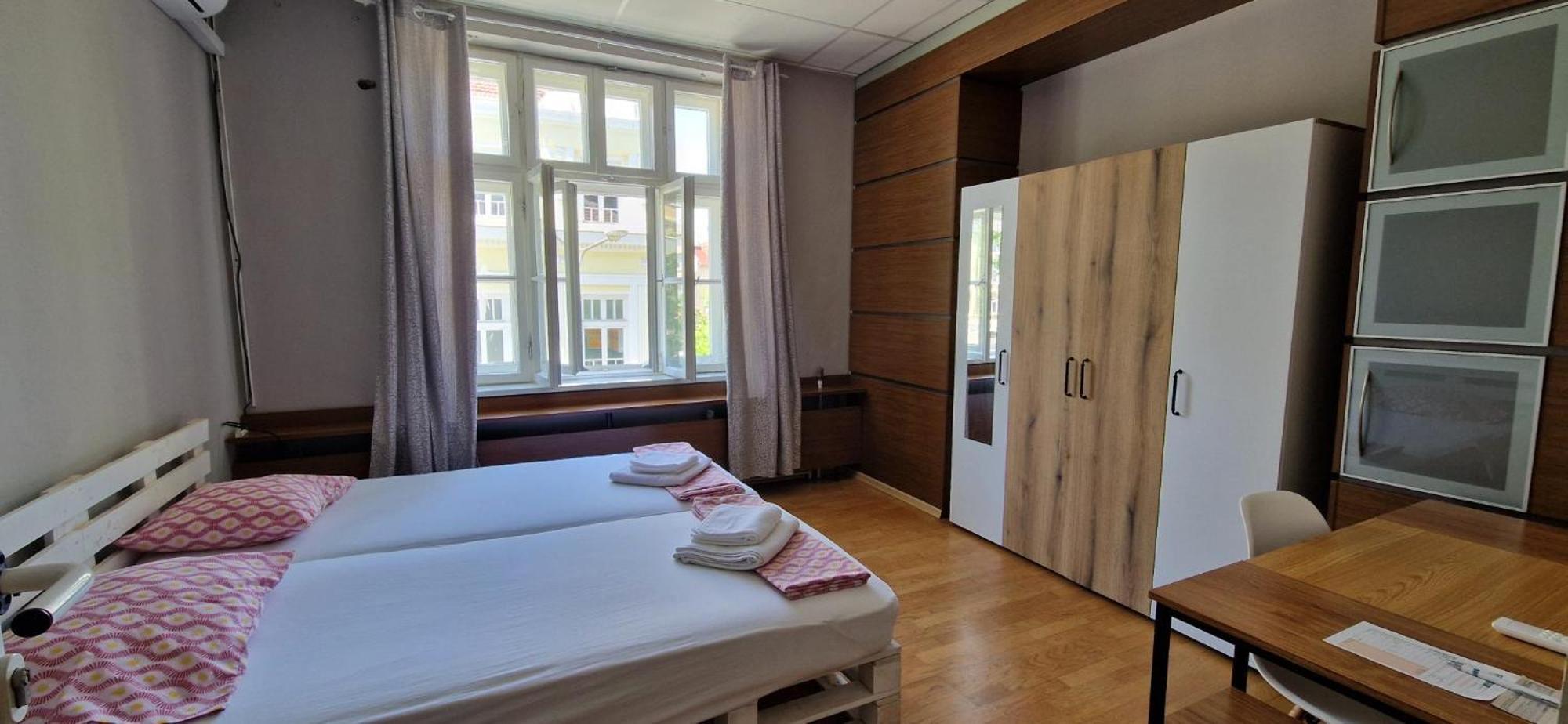 Lambo'S Corner Varna - Guest Rooms Екстериор снимка